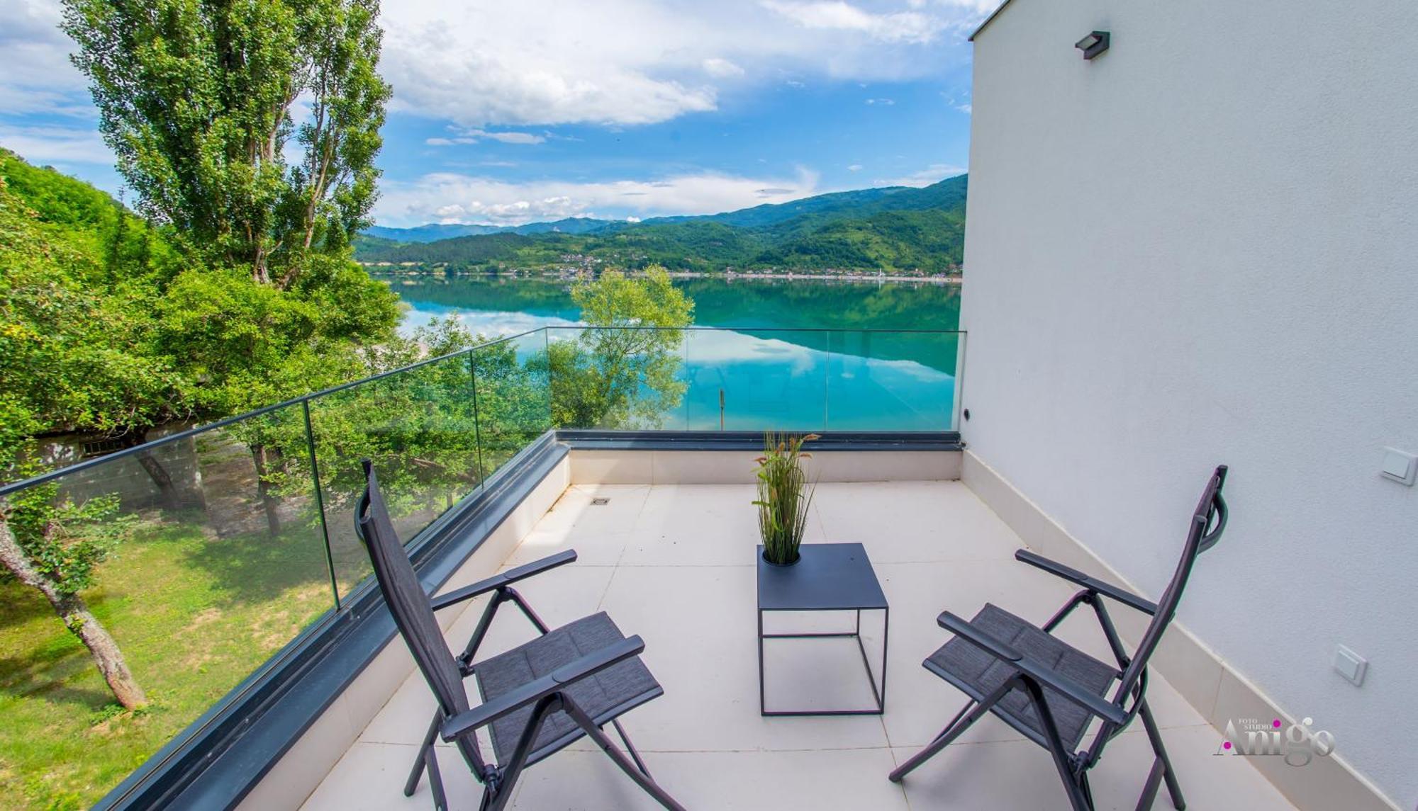 Royal Terrace Apartments Konjic Buitenkant foto