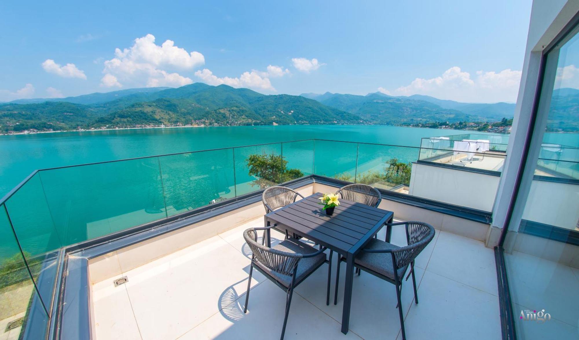 Royal Terrace Apartments Konjic Buitenkant foto
